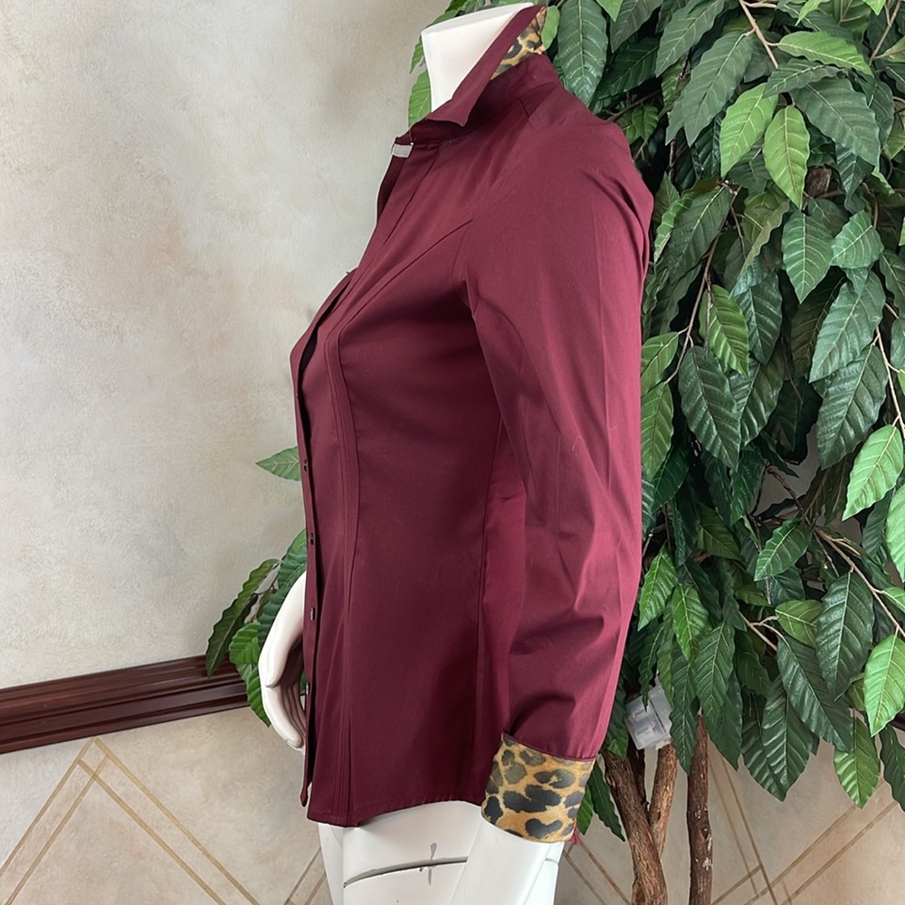 EXPRESS PLUM LEOPARD ACCENT ESSENTIAL SHIRT - Picture 7 of 11